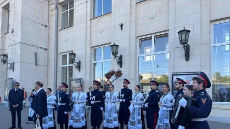 Семь городов встретили участников яркого литературного поезда Семь городов встретили участников яркого литературного поезда